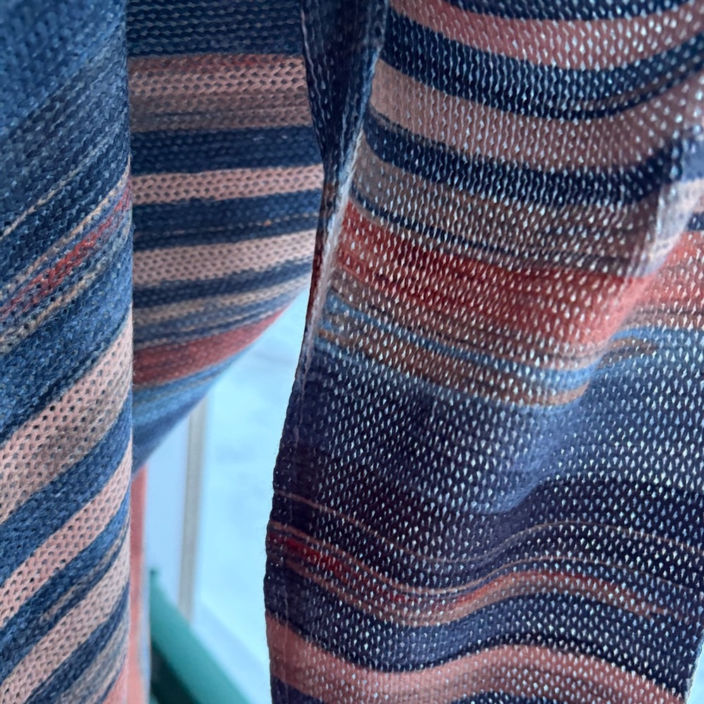 🆕 M Collection Made in Italy Striped Knit Top Blue Orange Mesh Size M Casual - Picture 12 of 17